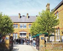 Far Eastern Centre of Continuing Education (International Linguistic School)