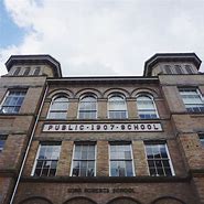 Lord Roberts Elementary School