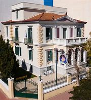 Lampiri Schools