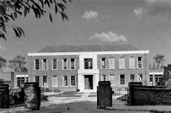 Hautlieu School