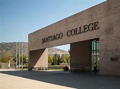Santiago College