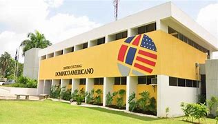 Domínico Americano School