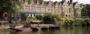 St. Hilda's College