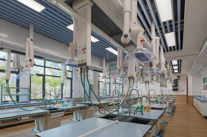 Hefei Xinhua Public School