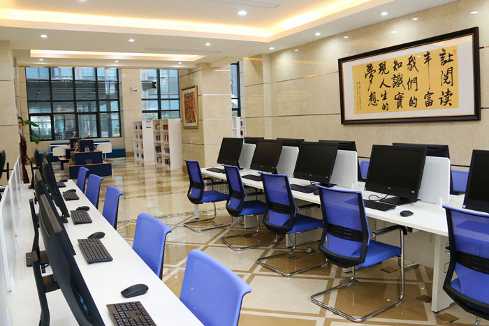 The Second Foreign Language School Affiliated to Shanghai Normal University 