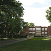 贝塞尔学院