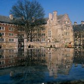 耶鲁大学