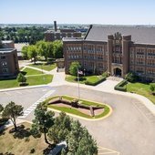 迪金森州立大学