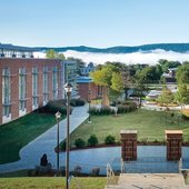 纽约州立大学奥尼昂塔学院