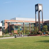 霜堡州立大学